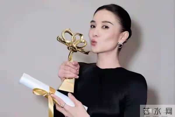 宋佳获金鸡影后仅一天,令人厌恶的一幕发生,孙俪章子怡都被牵连