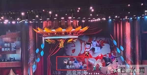 张艺谋没说错, “不合群”的导演饺子,才是娱乐圈真正的“聪明人”