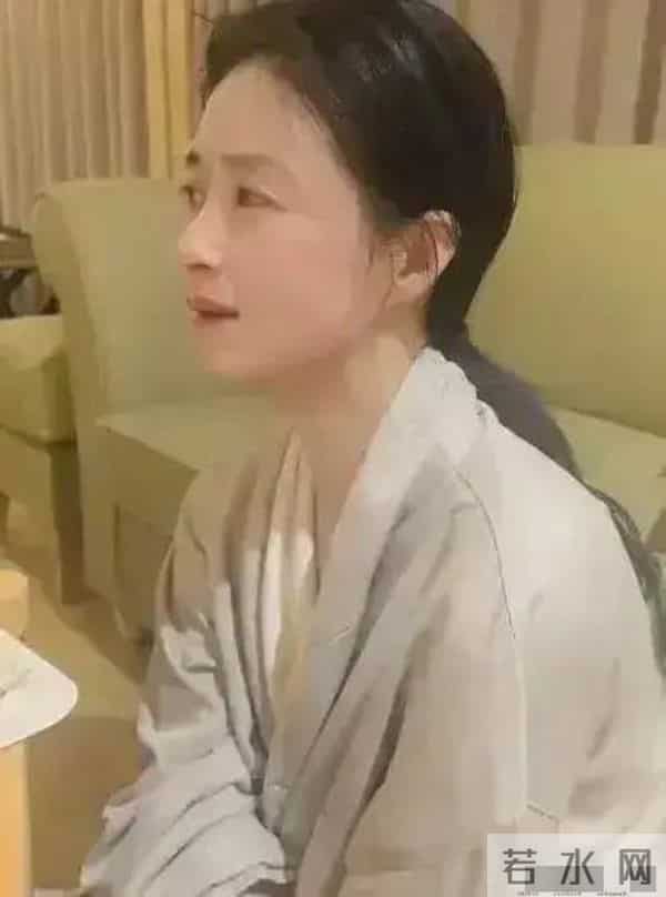 走了大S老路?42岁蒋欣减肥崩溃落泪,给女明星们狠狠上了一课