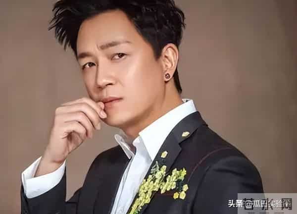 从“金童玉女”到“反目成仇”，潘粤明终于迎来了“翻身”