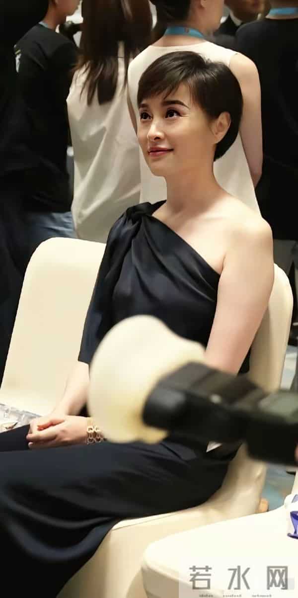 吴越的优雅是刻在骨子里的