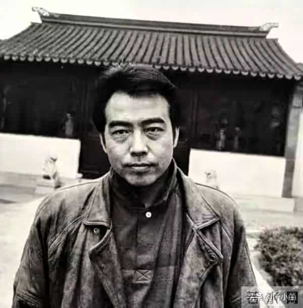 陈凯歌当年这么腼腆?洪晃爆料我跟他恋爱时,豆腐炖烂都不敢告白