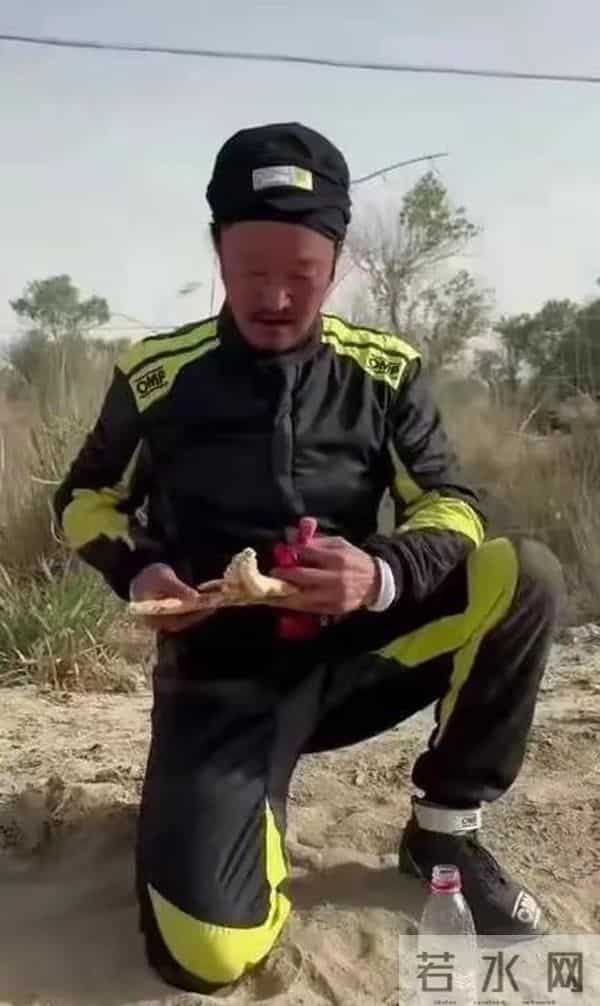 51岁吴京近照曝光！他现在怎么苍老成这样了，皮肤好粗糙