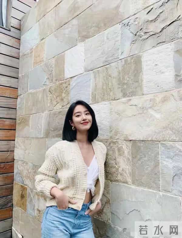 金鸡奖加持，钟楚曦与杨采钰、苗苗《芳华》姐妹情后人生分道扬镳