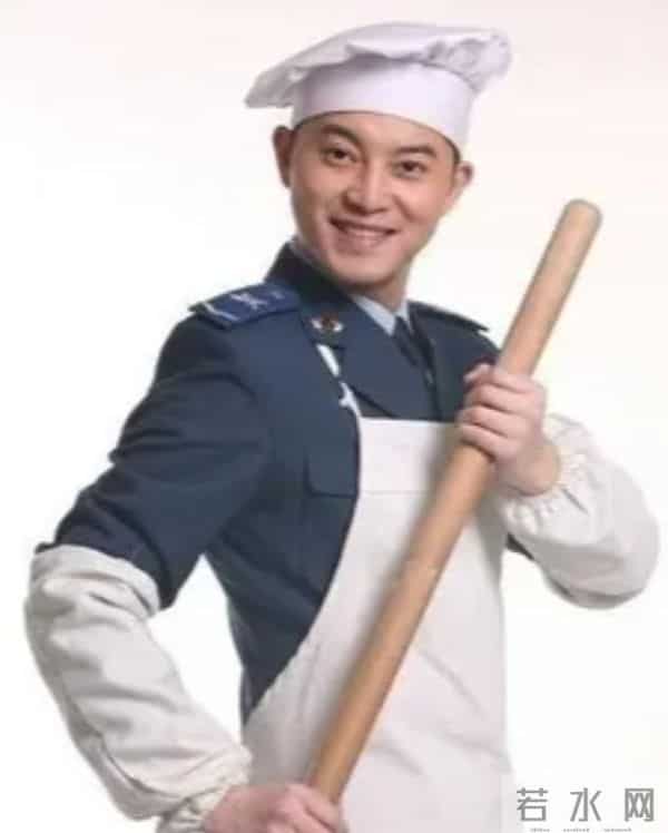 不装了,“逼婚”胡可、争议不断的沙溢,如今终于遭到“反噬”