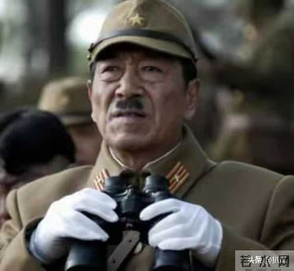 “老夫少妻”的残酷暴露无遗，王奎荣尽显老态，妻子依旧容颜娇美