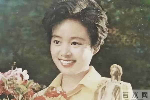 张瑜现状：68岁无儿无女，一人独居，与74岁前夫张建亚处境差别大