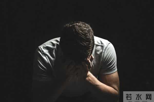 敢和杨幂玩梗的广告里，藏着很多人缺失的“活人感”