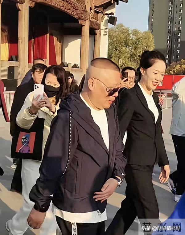 郭德纲访问吉林市,看看这阵仗这排面