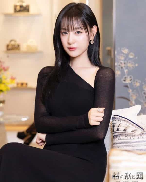 清纯美人金智媛