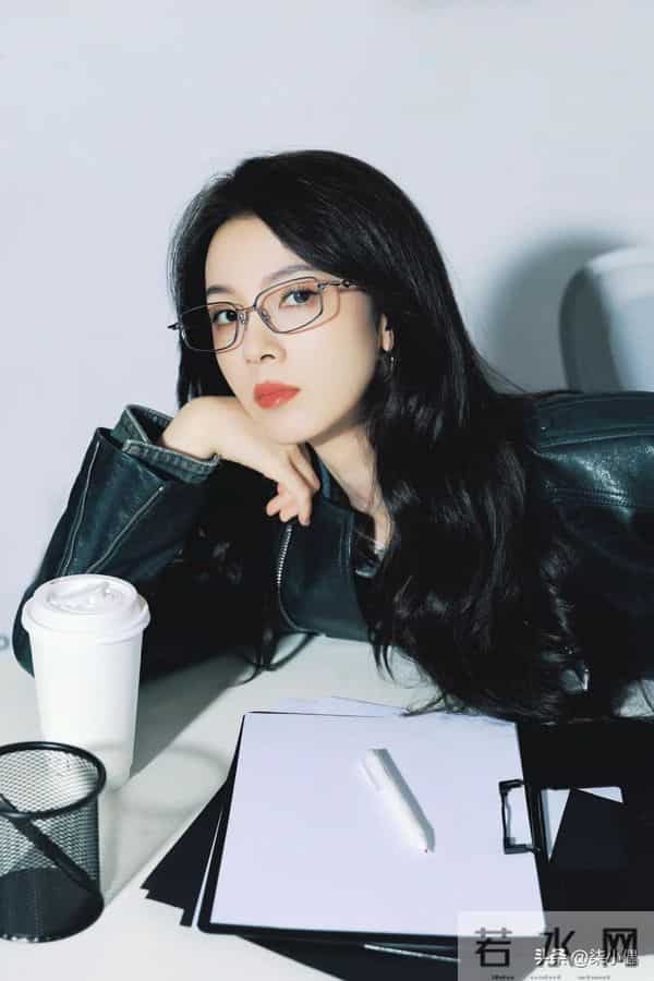 陈瑶|小姐姐这组照片好御,好欲!