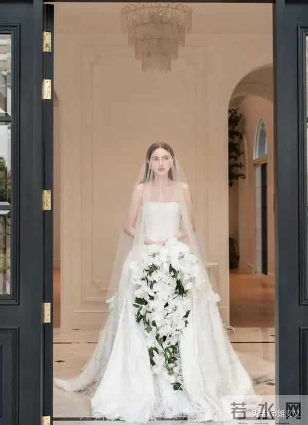 泰国演员Mai 大婚,这婚纱太漂亮了