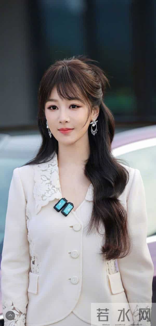 杨紫 端庄，秀丽