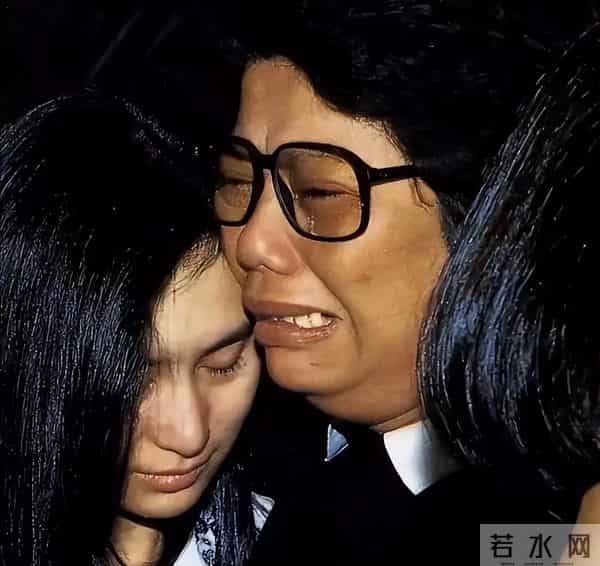 30年后,回看陈百强与何超琼虐恋:原是资产阶级软弱性注定的悲剧