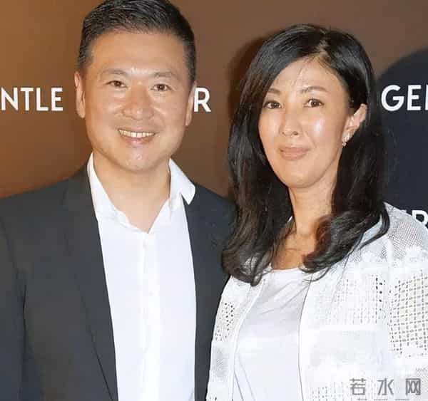 基因也偏心！这些明星和他们的兄弟姐妹，根本不像同一对爹妈生的