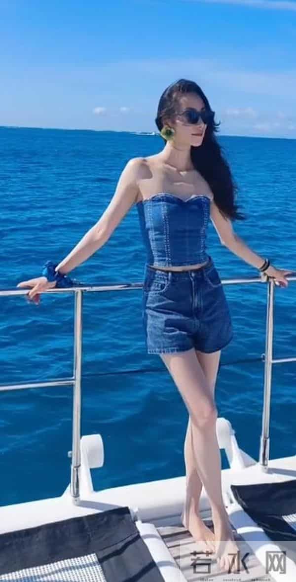 韩雪度假照流出！大海，游艇，美景，一览无余