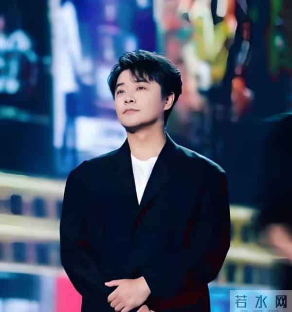 陈思诚没想到,离婚四年后,如今9岁的儿子给自己赚足了脸面