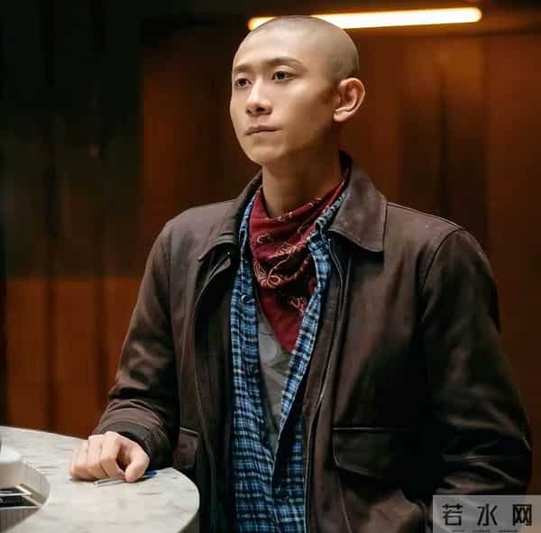 事实证明,不演戏就“消失”的张一山,早已走上了另一条康庄大道