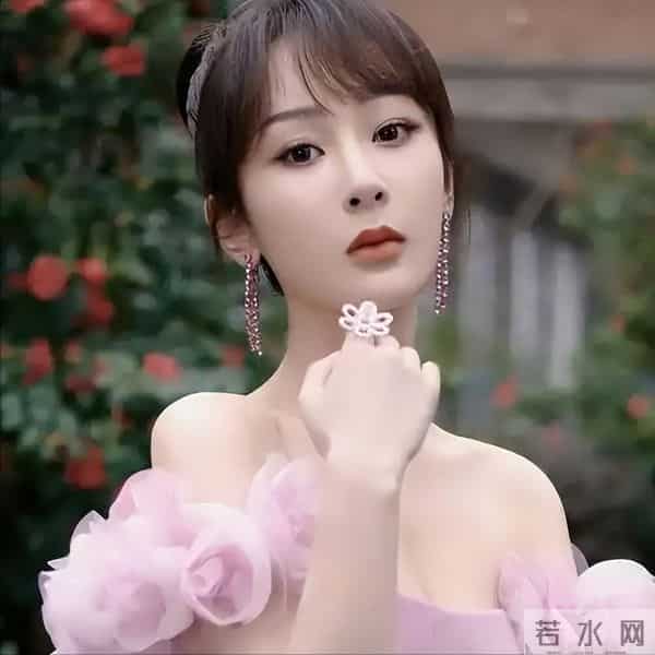 面相都变了!再看33岁杨紫和33岁迪丽热巴,才明白两人差别在哪里