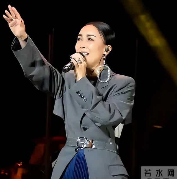 真叫马伊琍说对了,"偏轨风波"仅俩月那英近况曝光,答案不言而喻