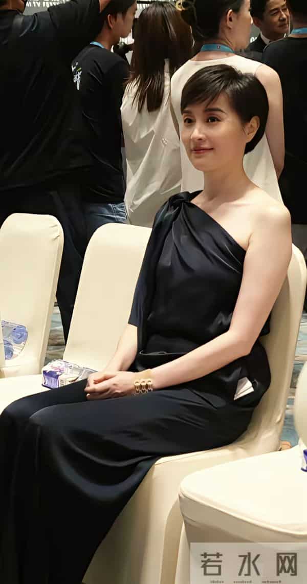 吴越的优雅是刻在骨子里的