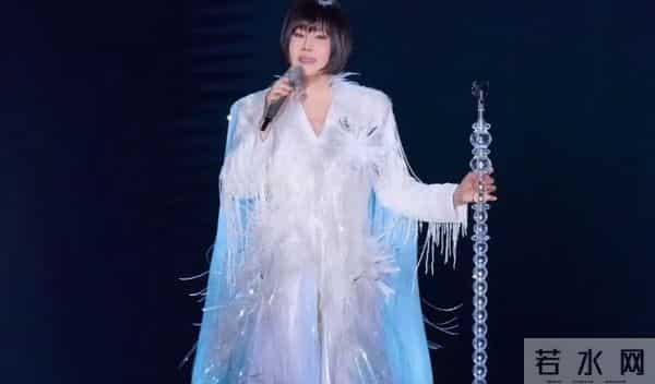 费玉清现状！70岁无儿无女独居，和56岁闺蜜相依为伴