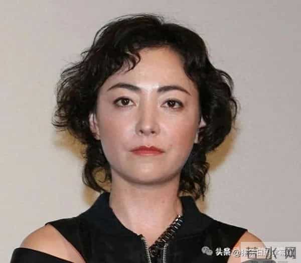 官宣生子:从银幕御姐到洛杉矶新手妈妈的十年蜕变