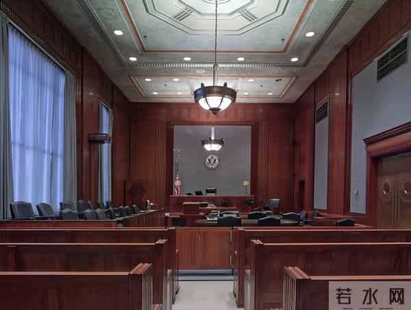 吃不饱、关禁闭，央视前才女国外过得生活苦，董卿想救她都难