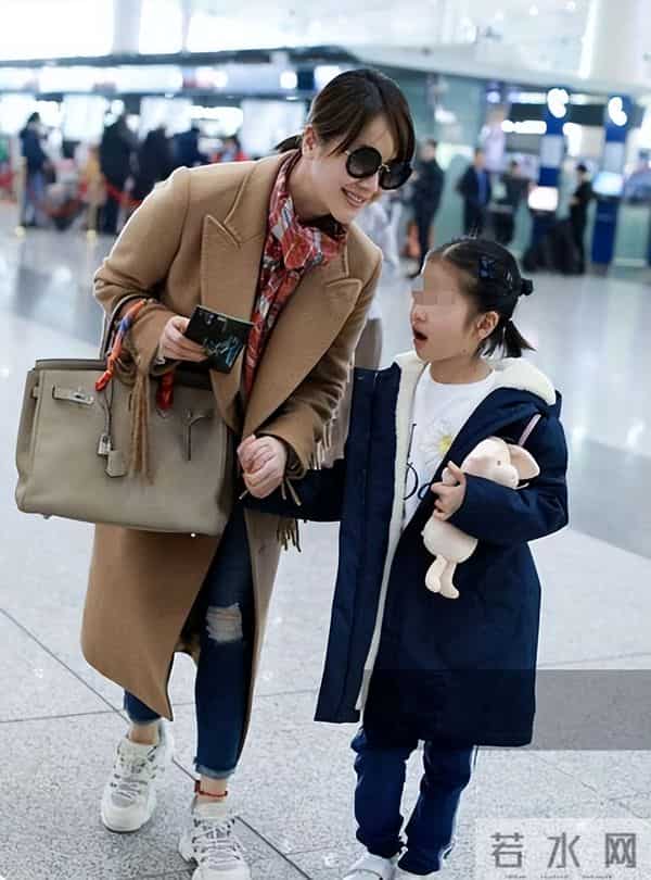 原来陈道明早有预料,“绯闻不断”的左小青,已走上另一条上坡路