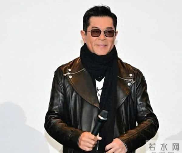 古天乐被迫用智能机七八年，从滑盖机到智能手机，原因哭笑不得