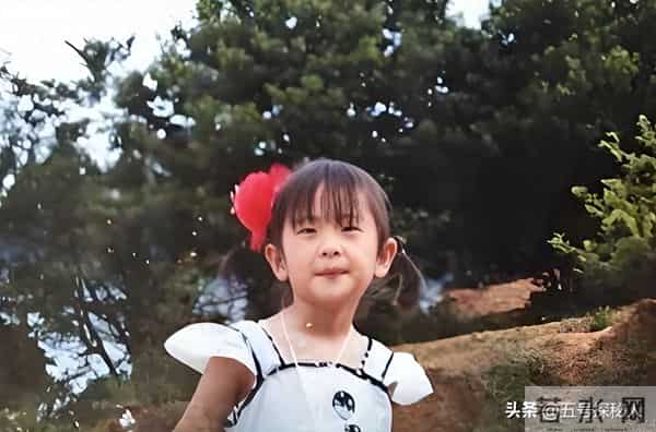 演员童瑶：我这辈子最正确的决定，就是因为一句话嫁给了丈夫王冉