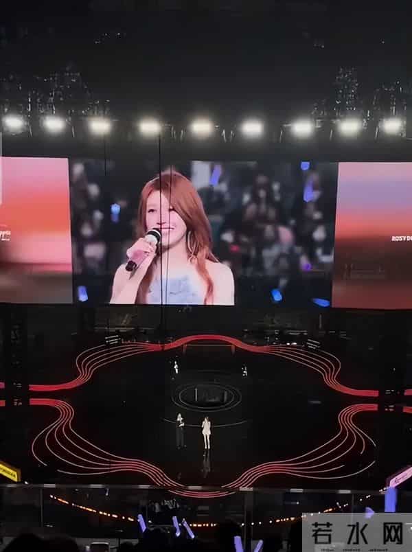 一场生日,戳穿了赵露思的江湖地位,原来陈伟霆一个字都没说错