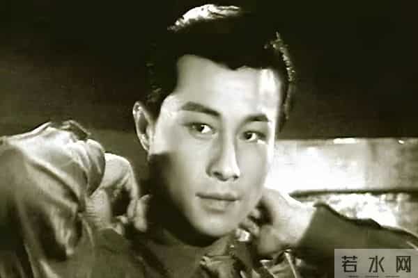 照顾患病妻子60年,儿女事业有成家庭幸福,他却只想做个普通老头