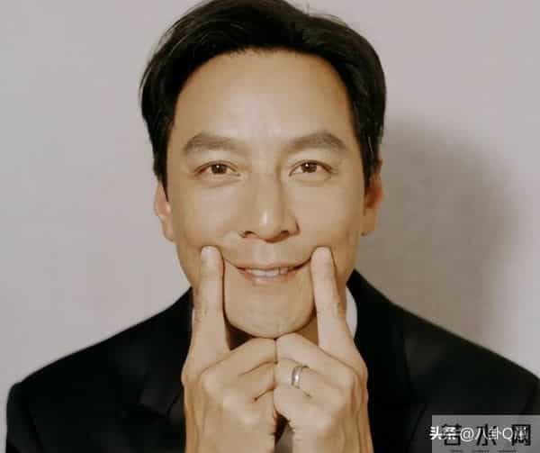 10年没同房，吴彦祖晒47岁老婆素颜合照，男方发言惊呆网友