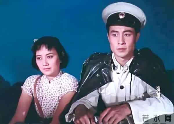 照顾患病妻子60年,儿女事业有成家庭幸福,他却只想做个普通老头