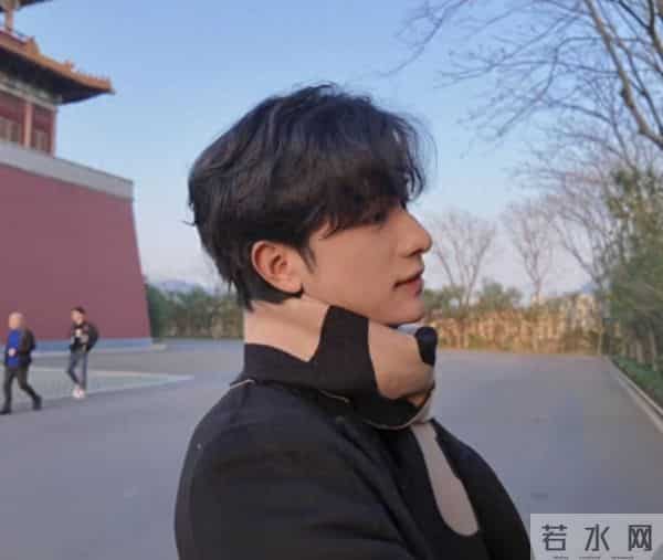 短剧演员被锤婚内出轨，学历造假，软饭男（荒唐的是被小三锤的）