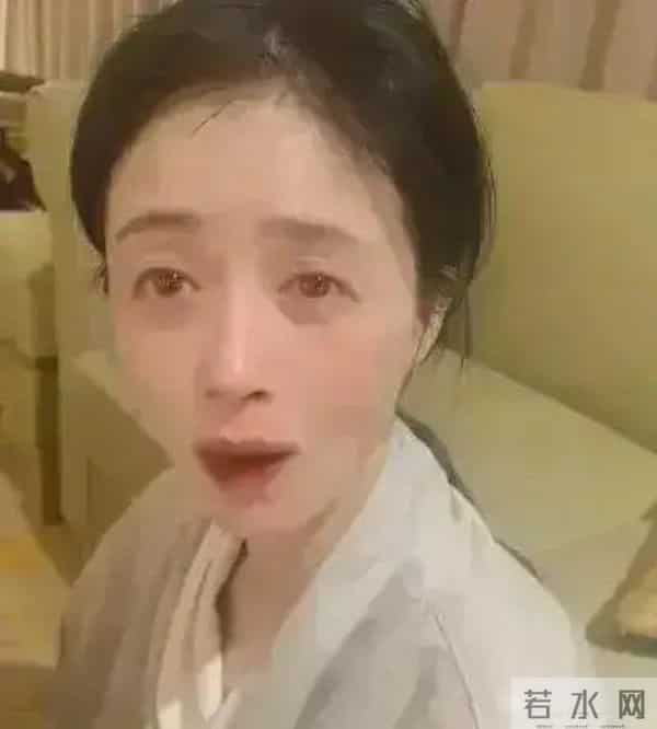 走了大S老路?42岁蒋欣减肥崩溃落泪,给女明星们狠狠上了一课