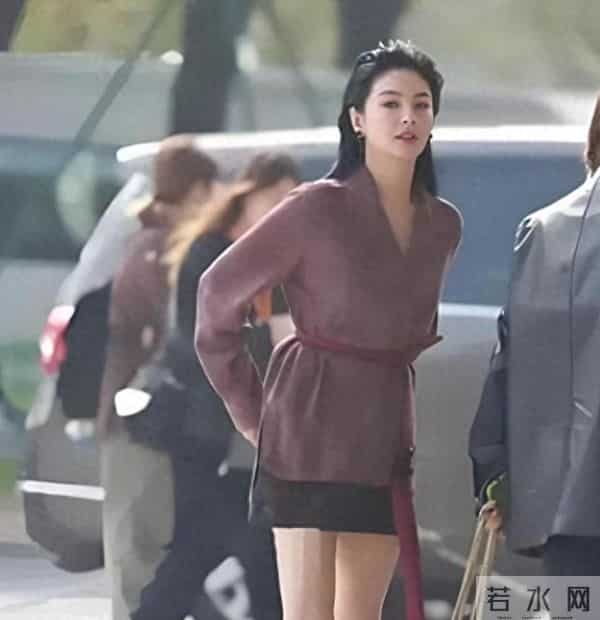 怪不得宁静说张雨绮她全身散发着肉香！现实中遇见，真的很有魅力