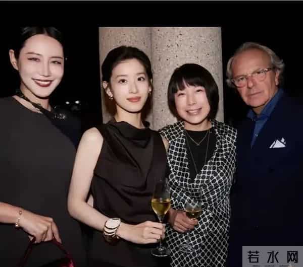 “婚变风波”仅10天，31岁章泽天又官宣喜讯，野心太大藏不住了！