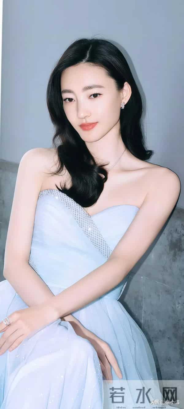 王丽坤|宅男女神,她被人叫做素颜女神。