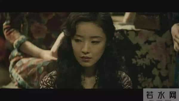 曾被张艺谋力捧,火后与富豪卷款61亿逃亡国外,现在的她过得如何