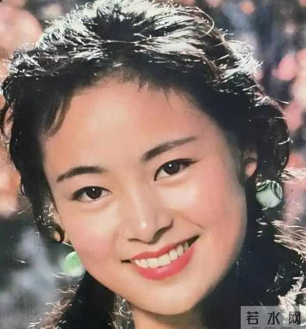 张瑜现状:68岁无儿无女,一人独居,与71岁前夫张建亚处境差别大