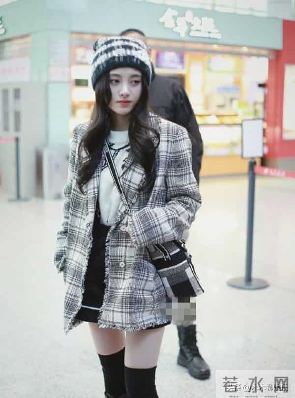 路人镜头下鞠婧祎，也太美了吧！