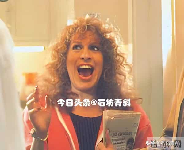 41年婚姻与30年闺蜜,平衡两种深情时,她给我们上了一堂女性友谊课