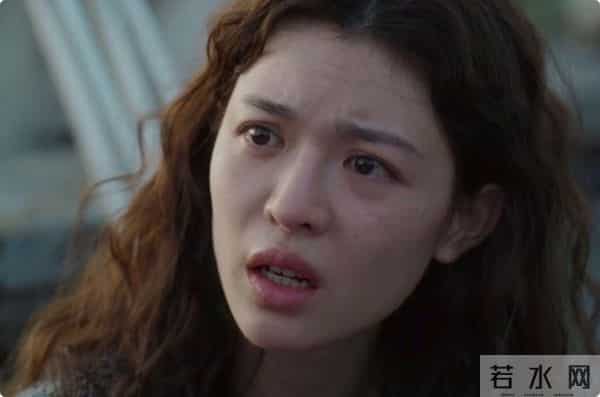 金鸡奖谜团：张艺谋遭质疑，《哪吒2》被冷落，陈道明举动成焦点