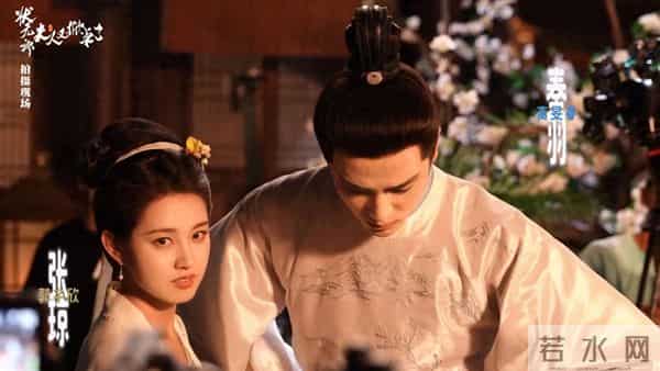 哭到出不了戏,都是非常棒的演员,互相配合互相激励!期待...