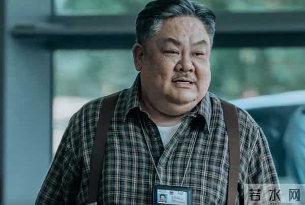 离谱！香港知名老戏骨被指欠债百亿，本人粗口回应，拒转行做司机