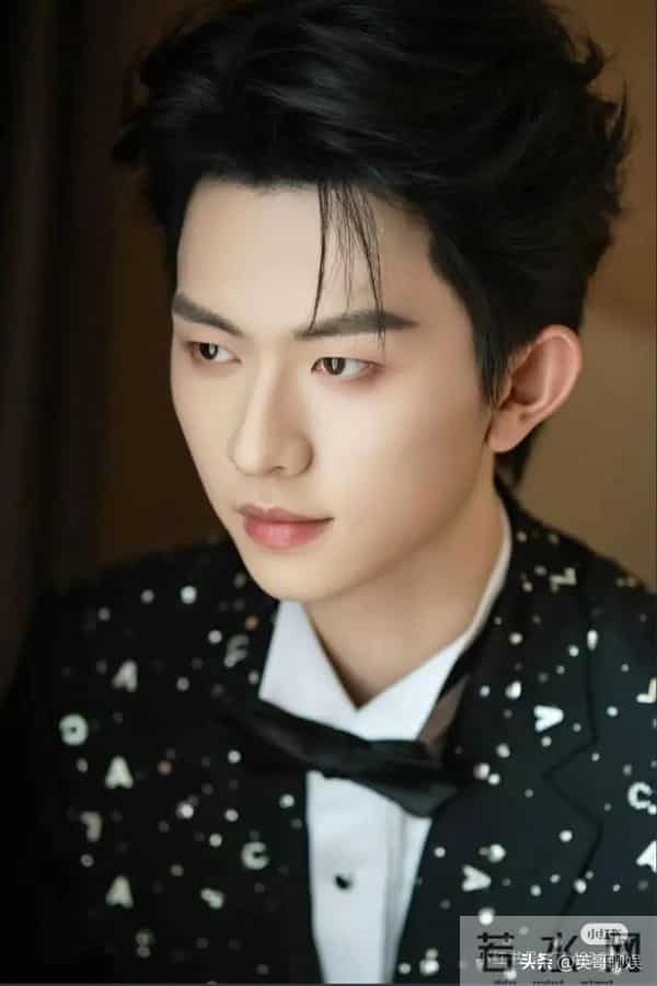 短剧一哥易主,十大男神重新洗牌,何健麒强势回归,王皓祯成黑马