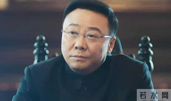 《隐锋》张云虎八百刀客突然出手！因汪小飞一动，德庆社开始分裂