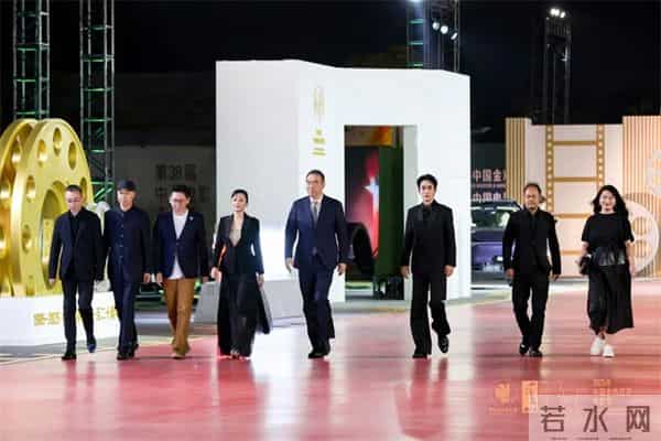 5天55小时全景直击第38届金鸡奖，电影频道精彩呈现2025“金鸡直播间”